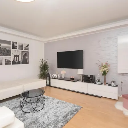 Sun Hill Apartment Šibenik